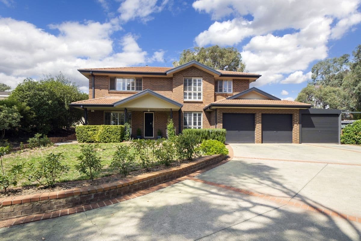 18 Nugent Close, Jerrabomberra - Thumbnail 2