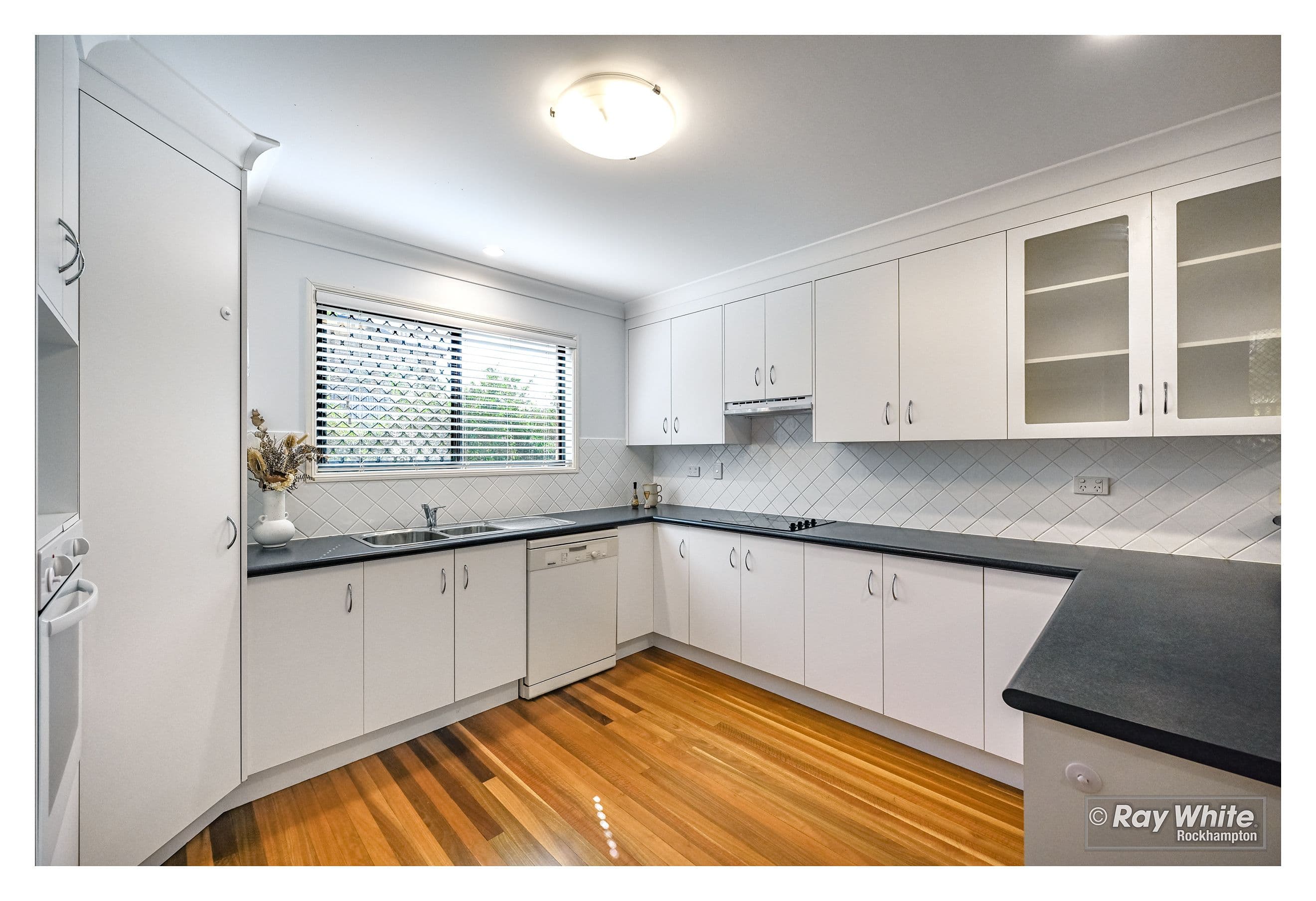 26 Archer View Terrace, Frenchville QLD 4701, Frenchville - Thumbnail 2
