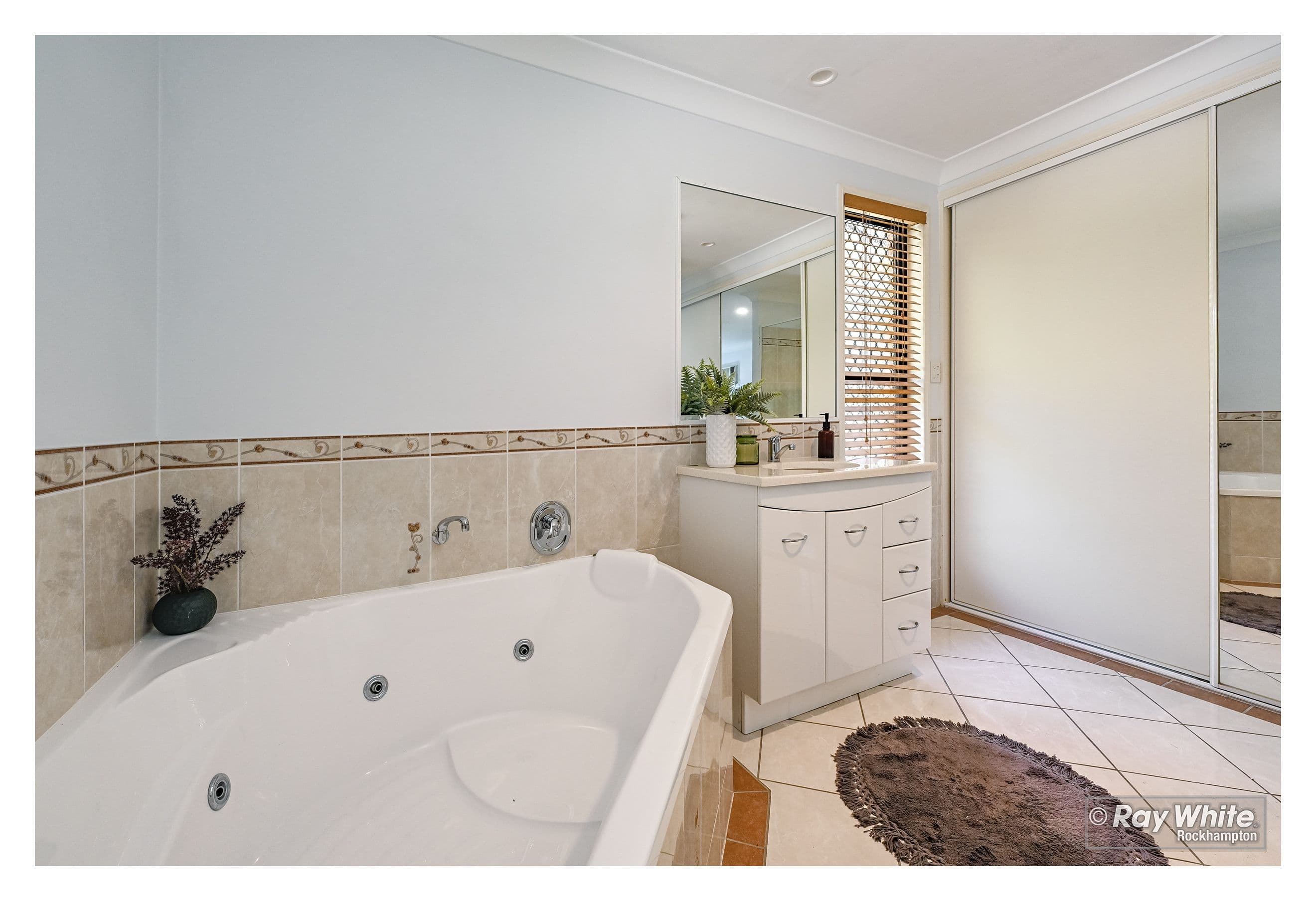 26 Archer View Terrace, Frenchville QLD 4701, Frenchville - Thumbnail 6