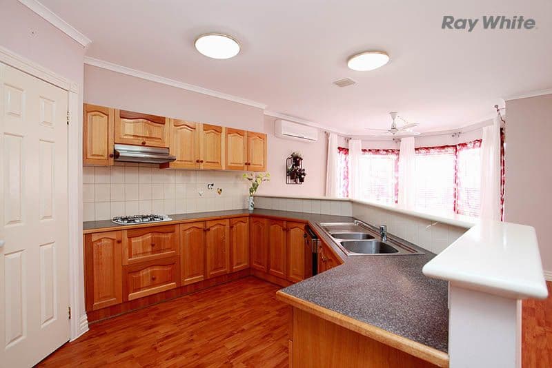 23 Pacific Place, TAYLORS LAKES VIC 3038, Taylors Lakes - Thumbnail 2