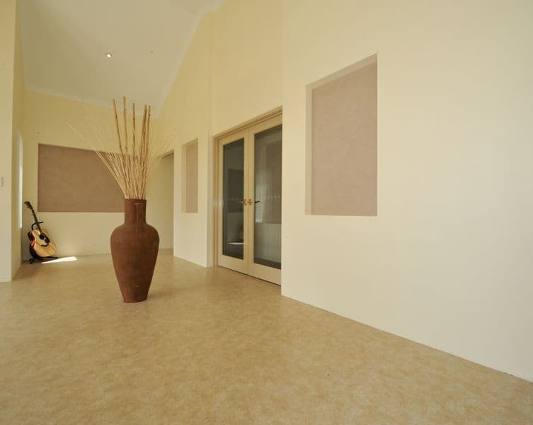 81 Cedar Avenue, Esk - Thumbnail 6