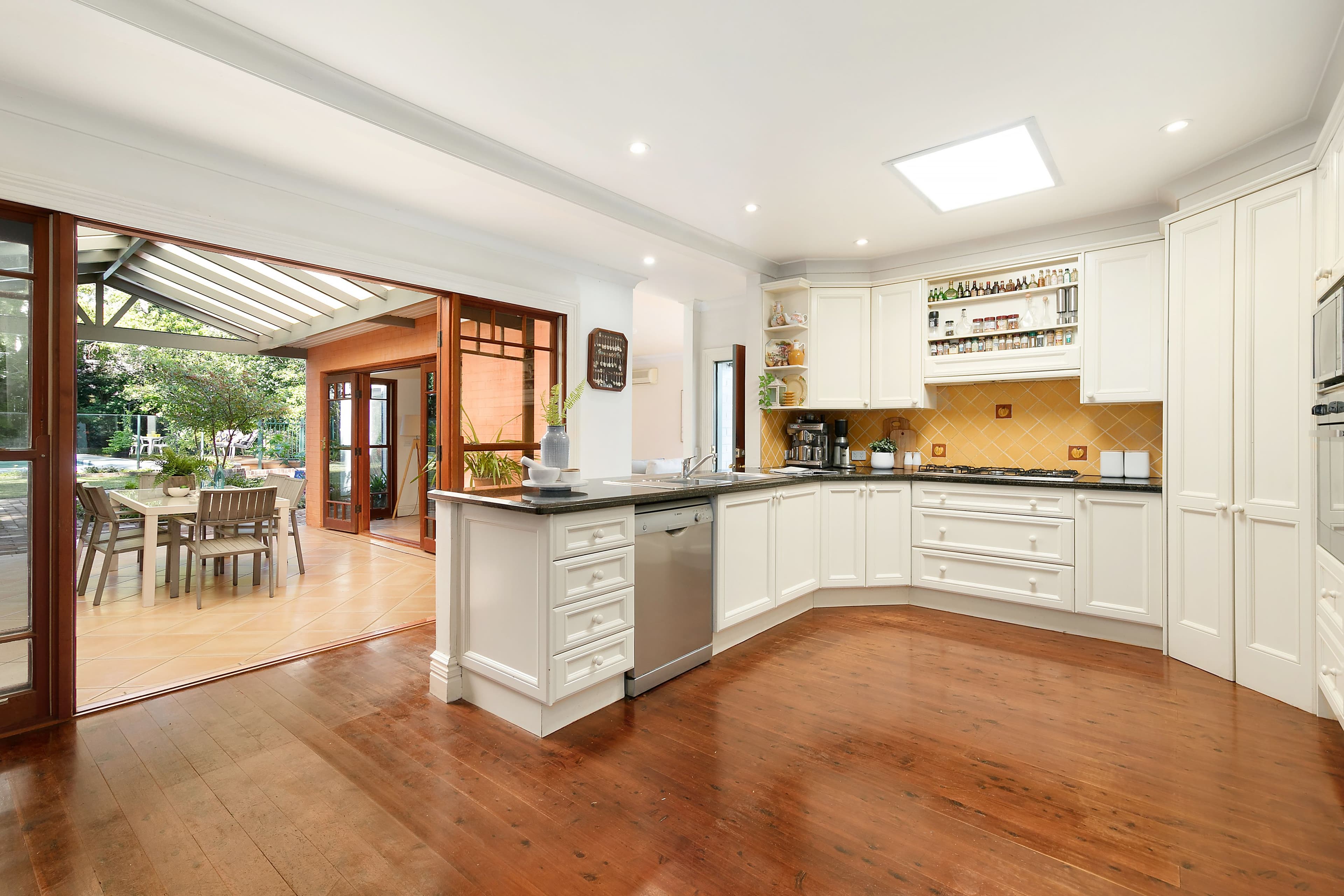 5 Burns Road, Wahroonga NSW 2076, Wahroonga - Thumbnail 5