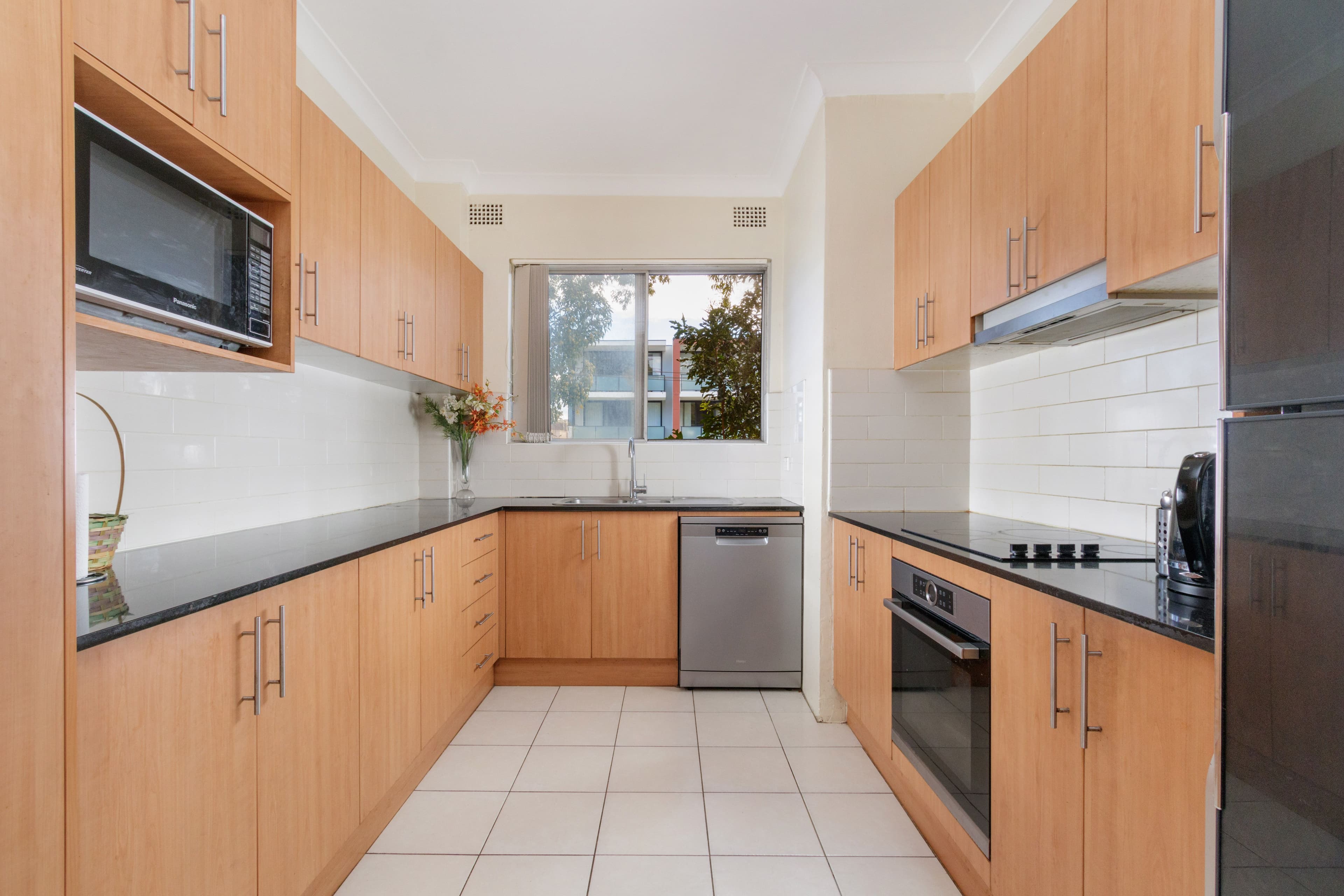34 Empress Street, Hurstville NSW 2220, Hurstville - Thumbnail 2
