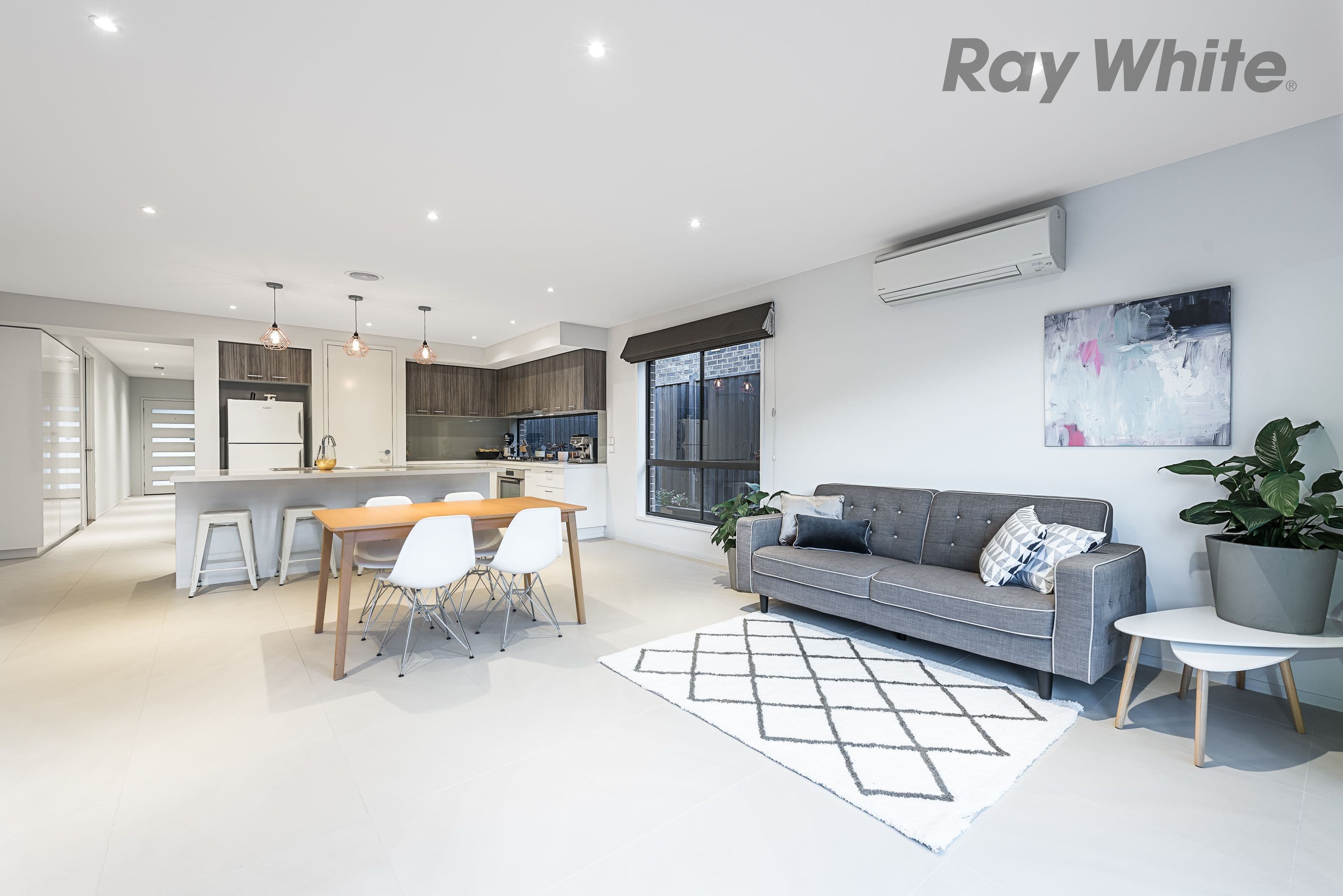 12 LE GREW Street, Croydon VIC 3136, Croydon - Thumbnail 4