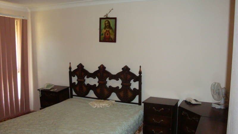 3  Burwood Place, ST JOHNS PARK NSW 2176, St Johns Park - Thumbnail 4