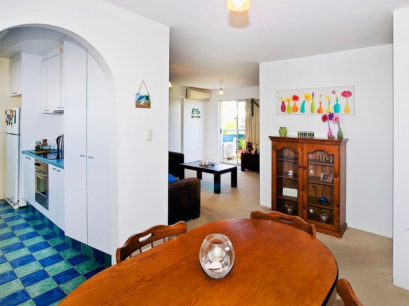 34 Woodcliffe Crescent, WOODY POINT QLD 4019, Woody Point - Thumbnail 5