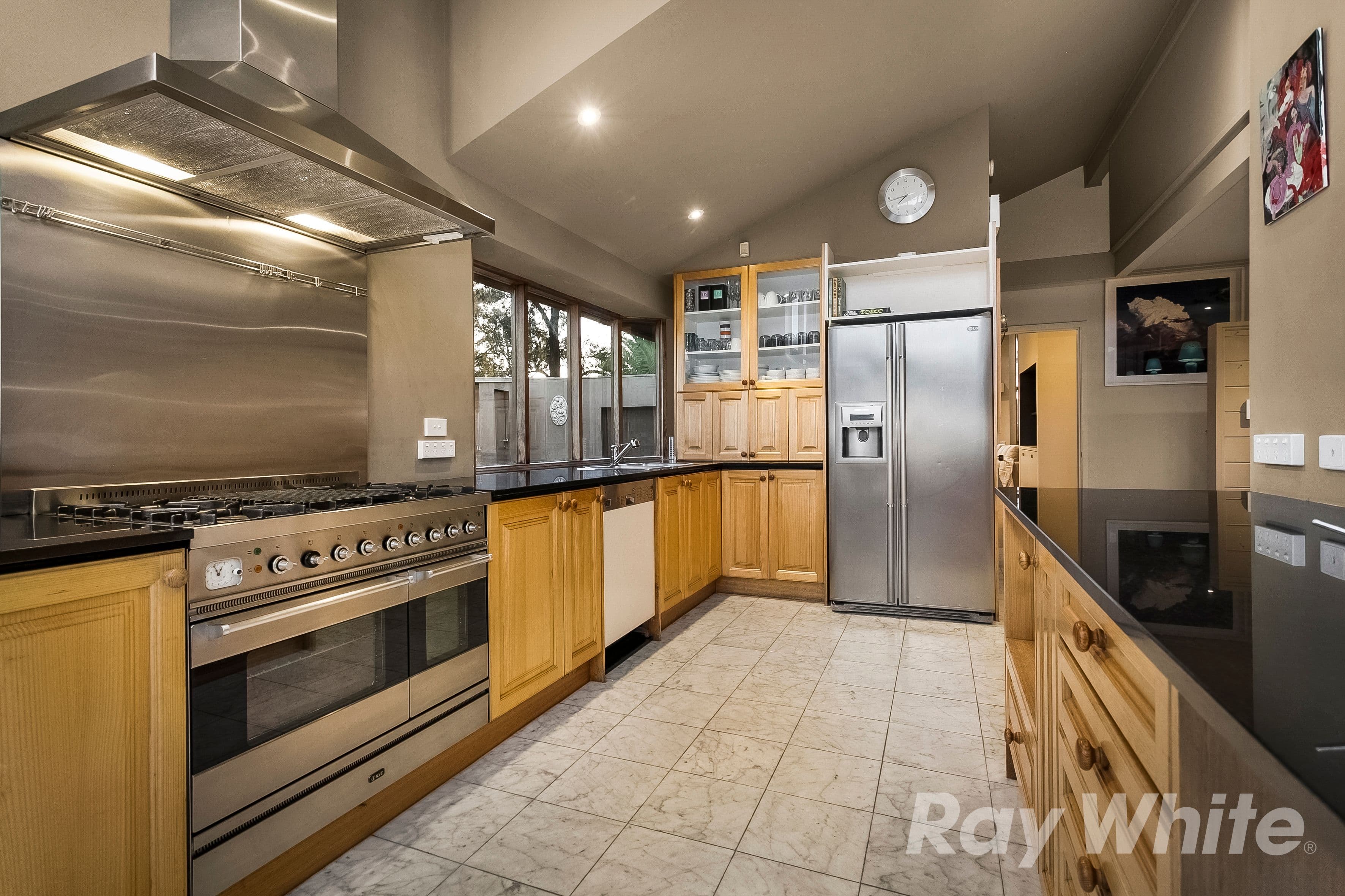 47 Sheringham Drive, Wheelers Hill VIC 3150, Wheelers Hill - Thumbnail 3