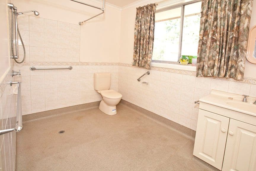 6 Bingley Avenue, NOTTING HILL VIC 3168, Notting Hill - Thumbnail 8
