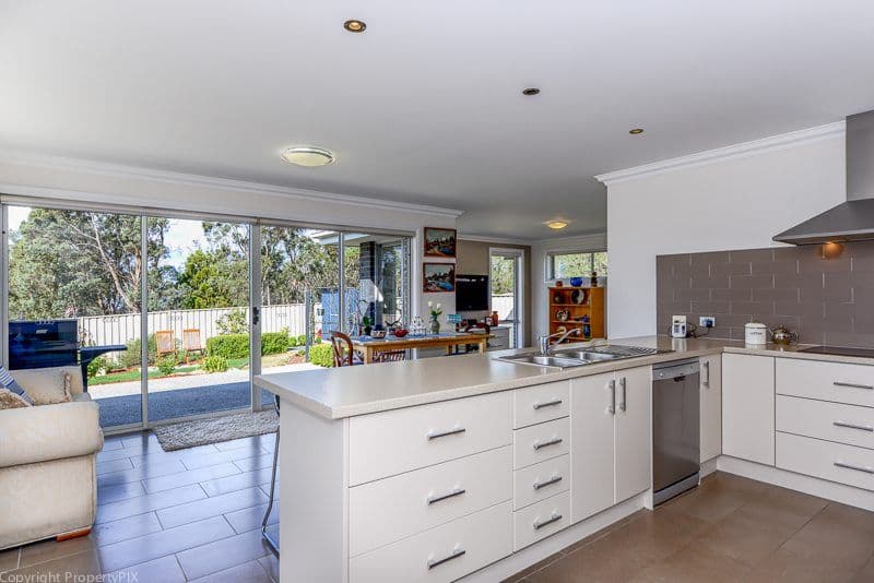 3 Staff Road, ELECTRONA TAS 7054, Electrona - Thumbnail 6