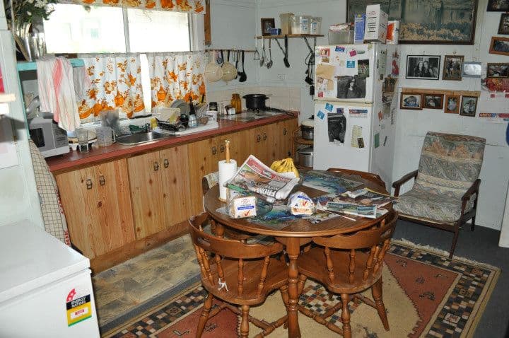 10 Douglas Avenue, FORSTER NSW 2428, Forster - Thumbnail 4