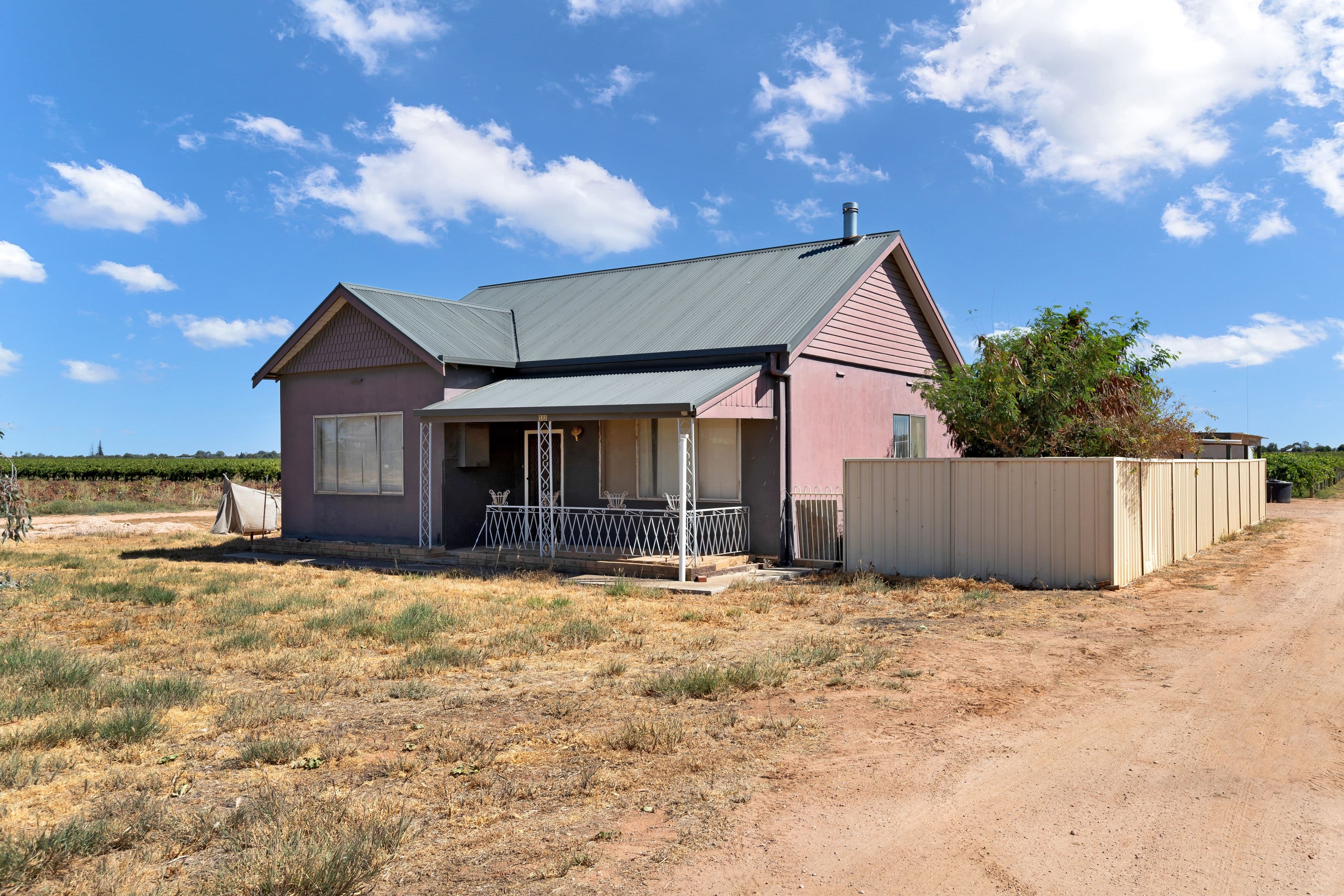 322 Fifth Street, Merbein VIC 3505, Merbein - Thumbnail 2