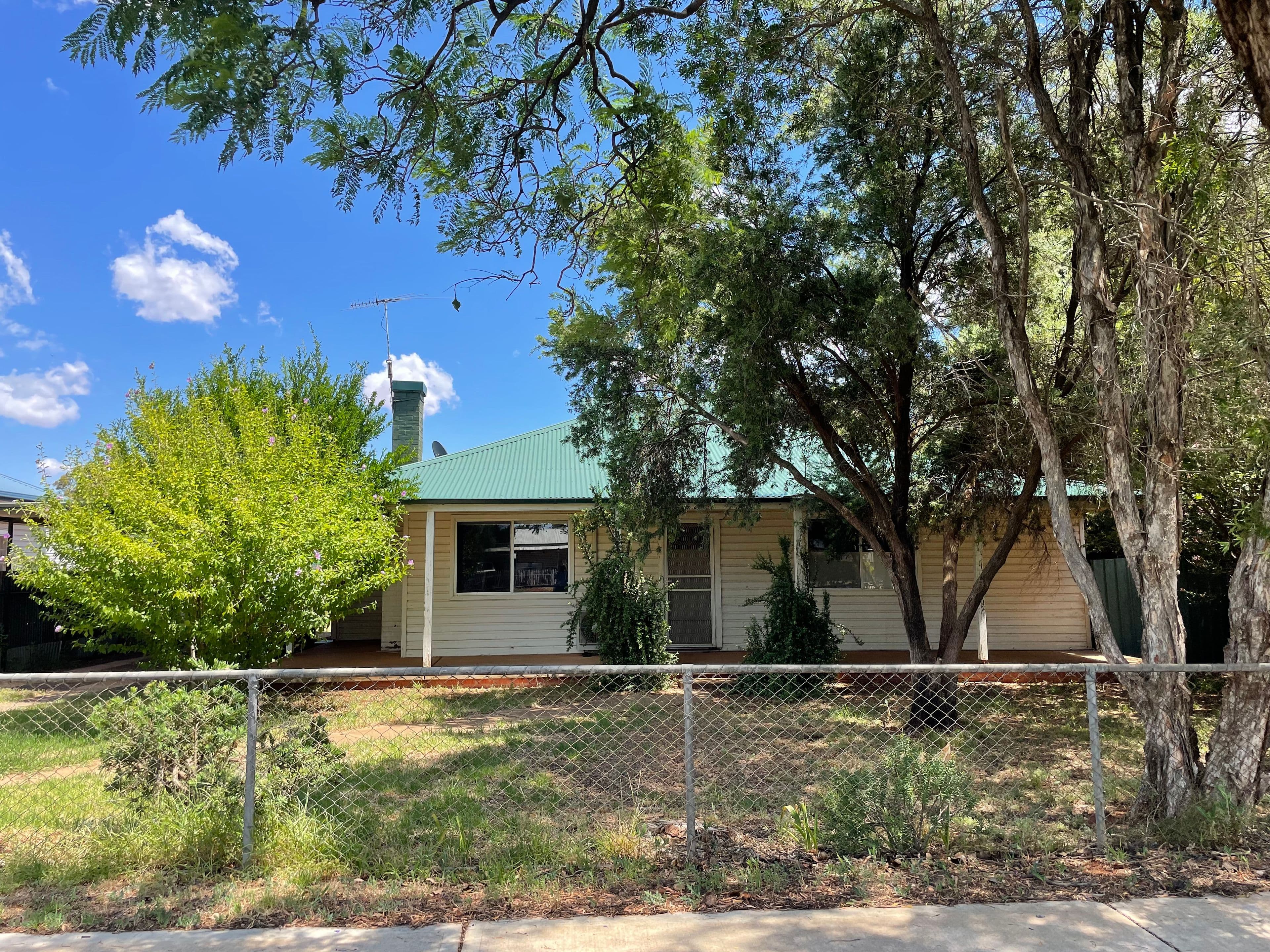 16 Stipa Street, Goolgowi NSW 2652, Goolgowi - Image 1