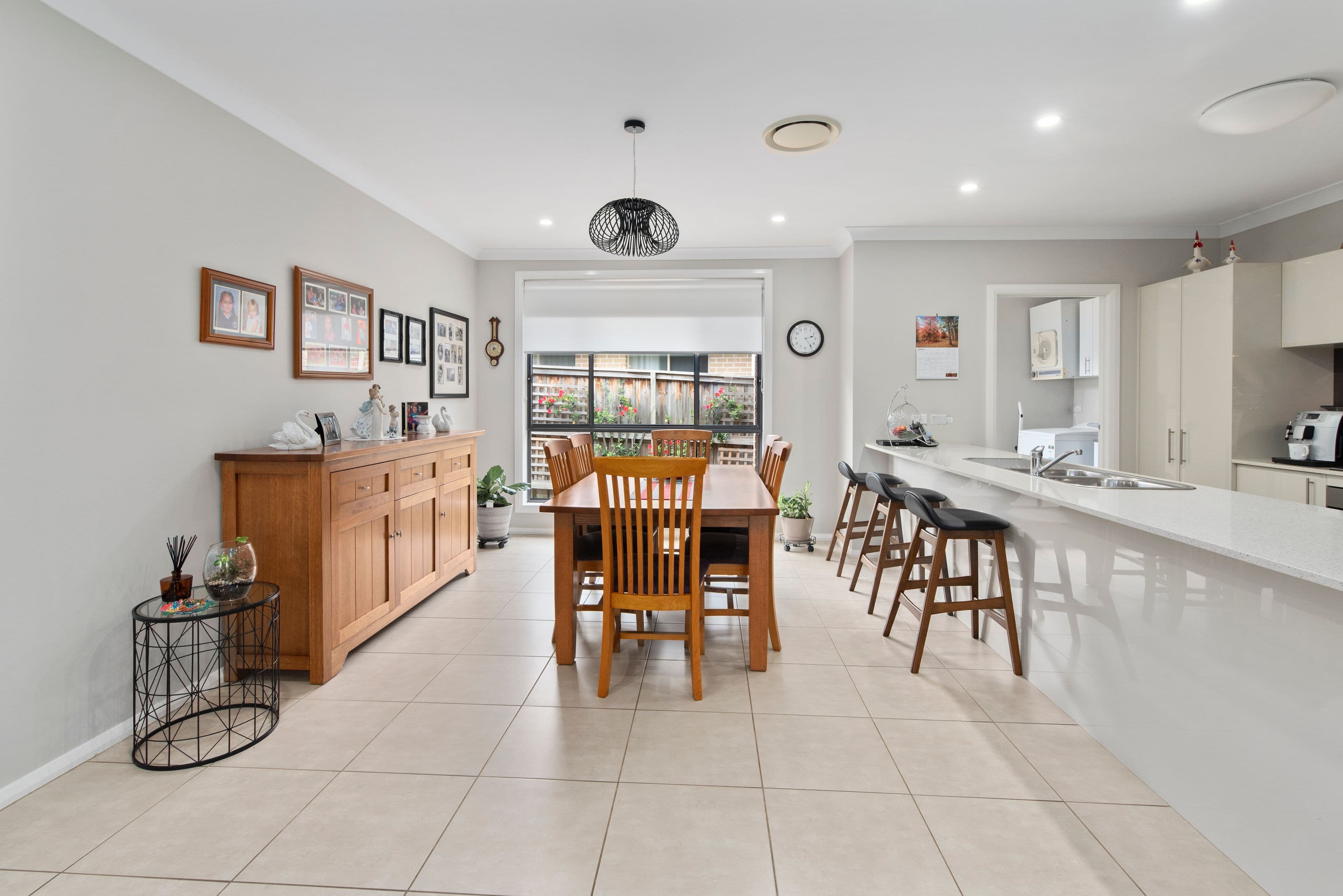 16 Hampshire Boulevard, Spring Farm - Thumbnail 3