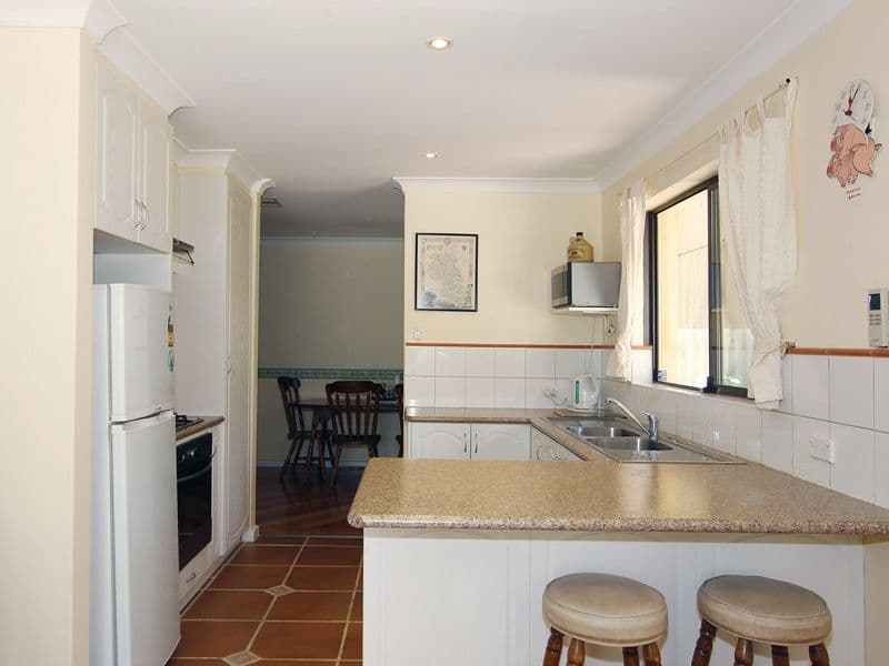 29B Eastwood Way, HAMERSLEY WA 6022, Hamersley - Thumbnail 7