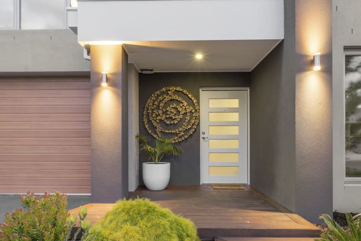 42 Filmont Drive, Werribee VIC 3030, Werribee - Thumbnail 2