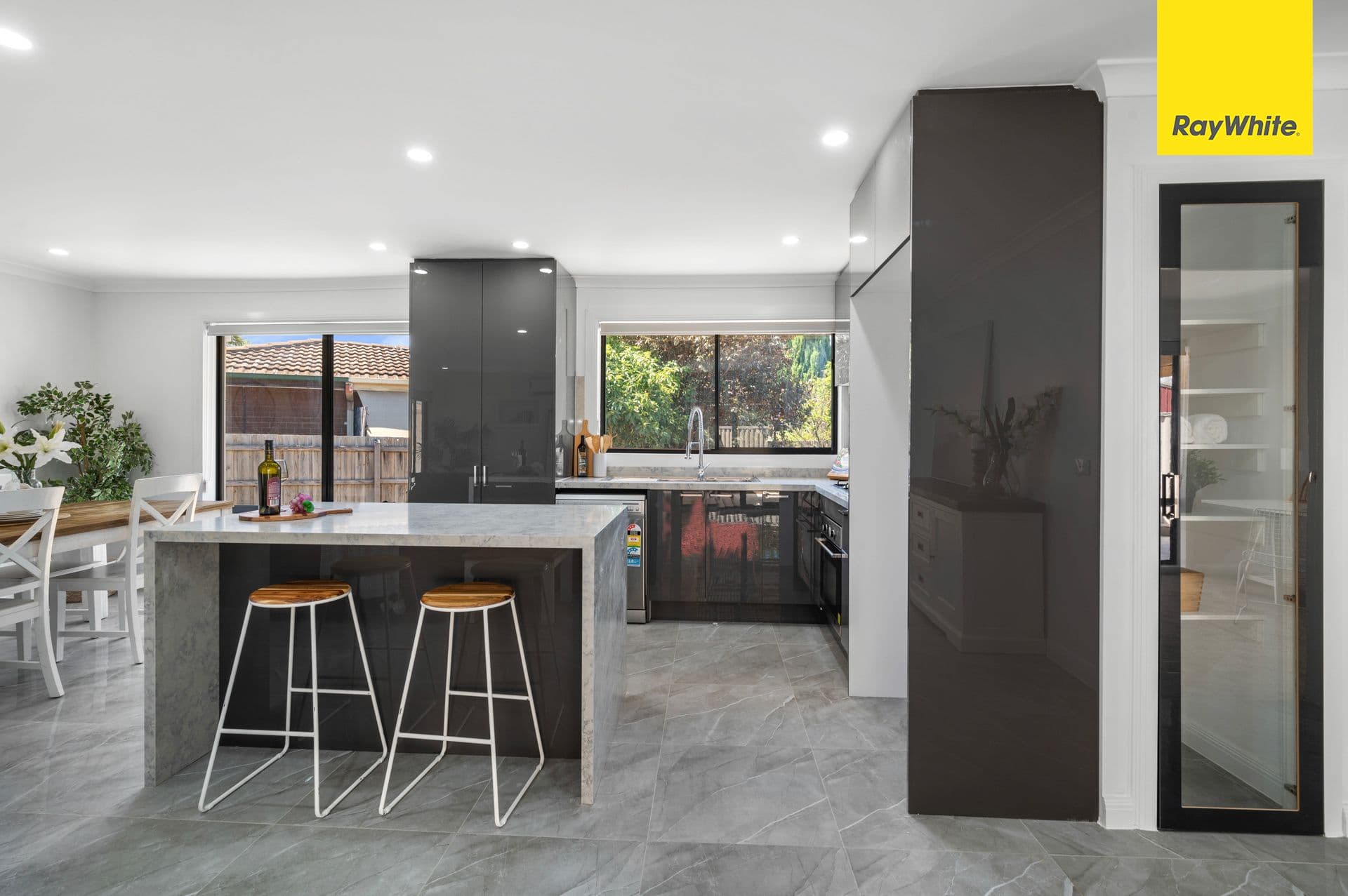 7 Lisa Place, Melton West VIC 3337, Melton West - Thumbnail 3