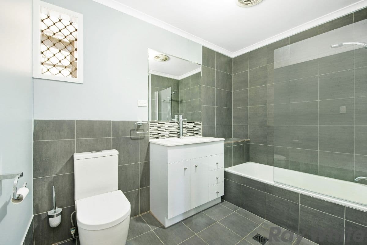 12 Finch Court, Deception Bay QLD 4508, Deception Bay - Thumbnail 5
