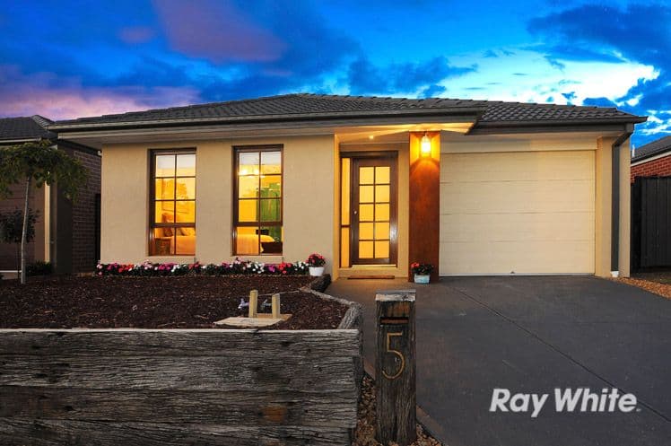 5 Tawleed Grove, Clyde North VIC 3978, Clyde North - Thumbnail 2