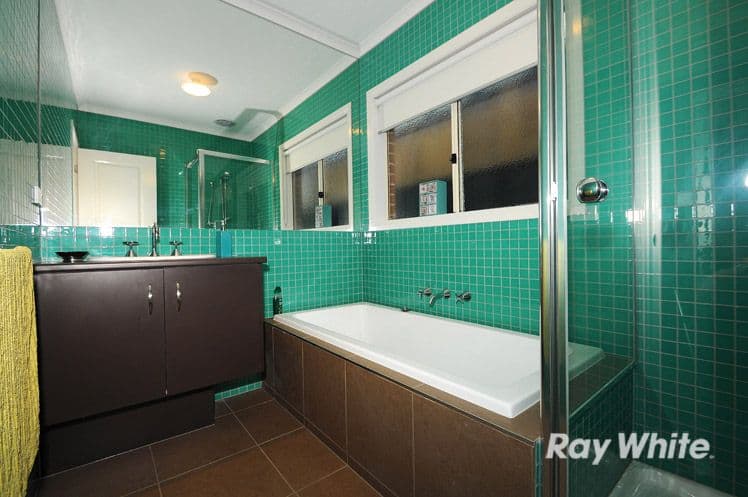 5 Tawleed Grove, Clyde North VIC 3978, Clyde North - Thumbnail 7