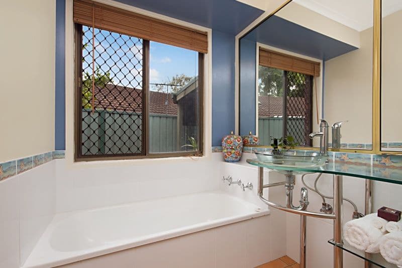 4 Pine Terrace, REDLAND BAY QLD 4165, Redland Bay - Thumbnail 5