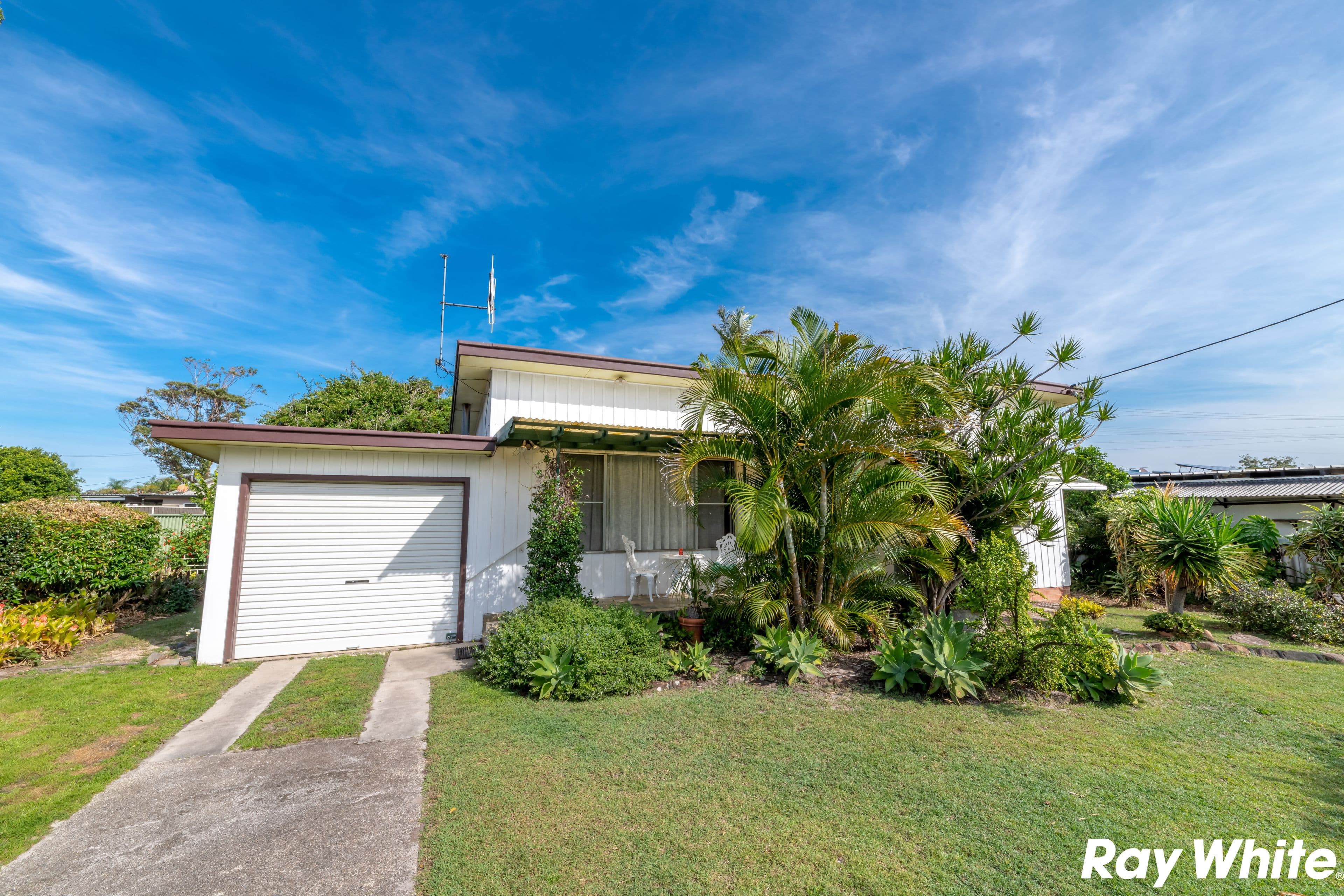 26 North Street, Tuncurry NSW 2428, Tuncurry - Image 1