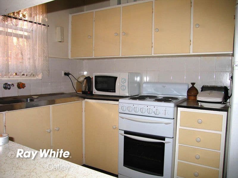 52 Victoria Avenue, PENSHURST NSW 2222, Penshurst - Thumbnail 7