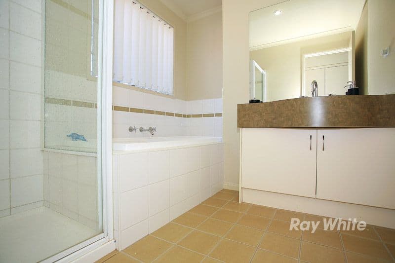 4 Westbrook Drive, KEYSBOROUGH VIC 3173, Keysborough - Thumbnail 3