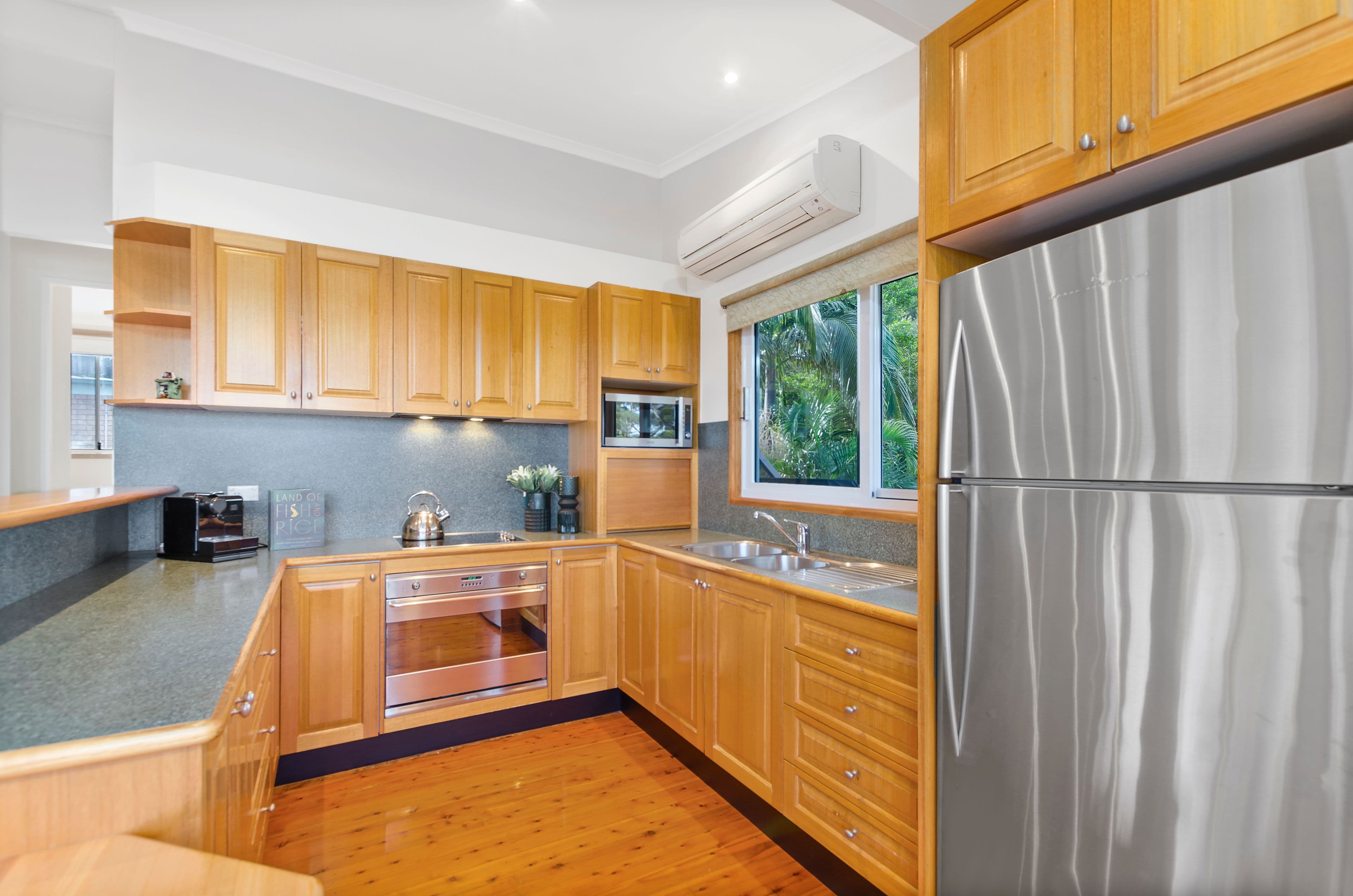 27 Arunta Drive, Thirroul - Thumbnail 2