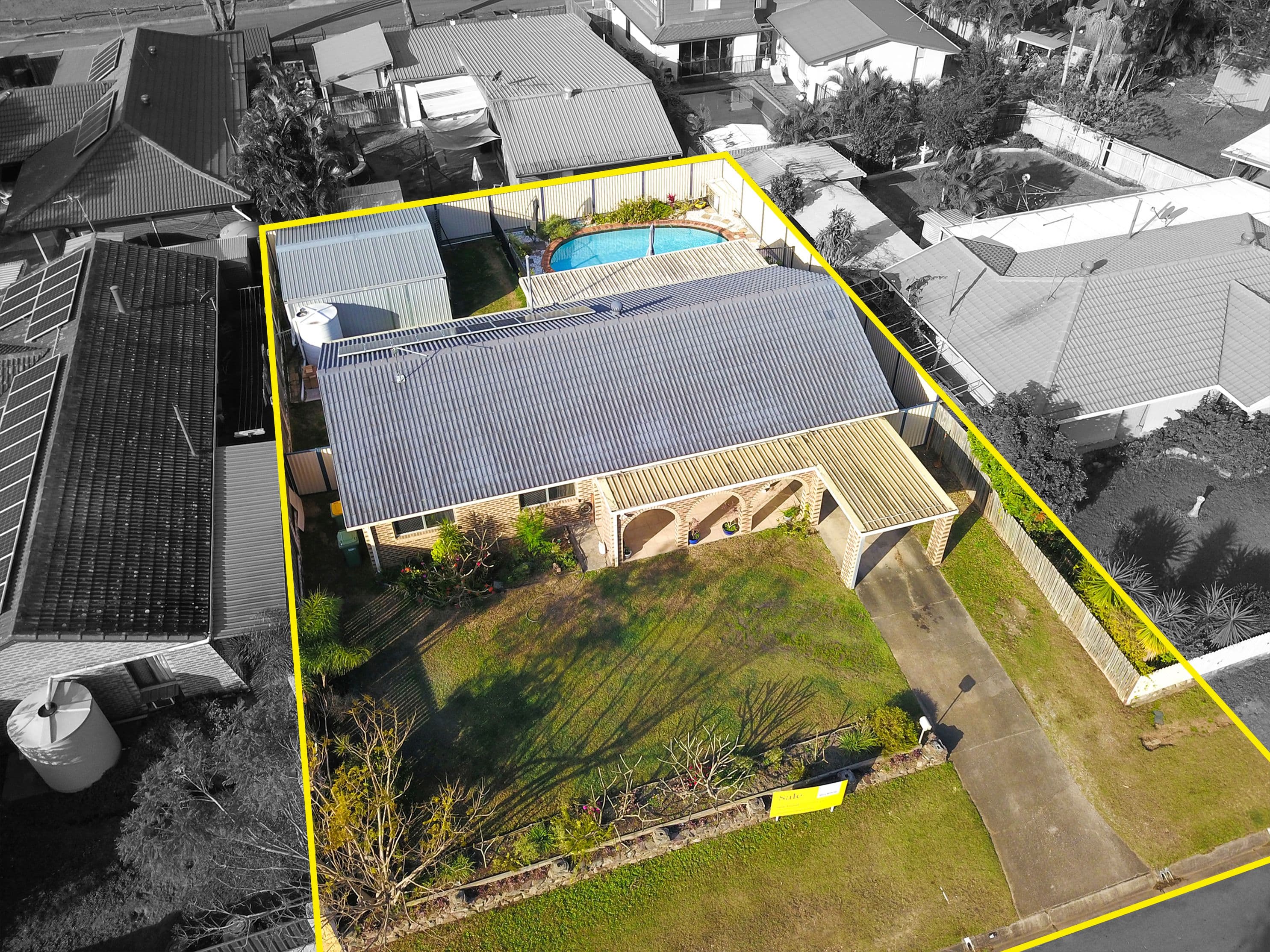 27 Glendevon Crescent, Mount Warren Park QLD 4207, Mount Warren Park - Thumbnail 4