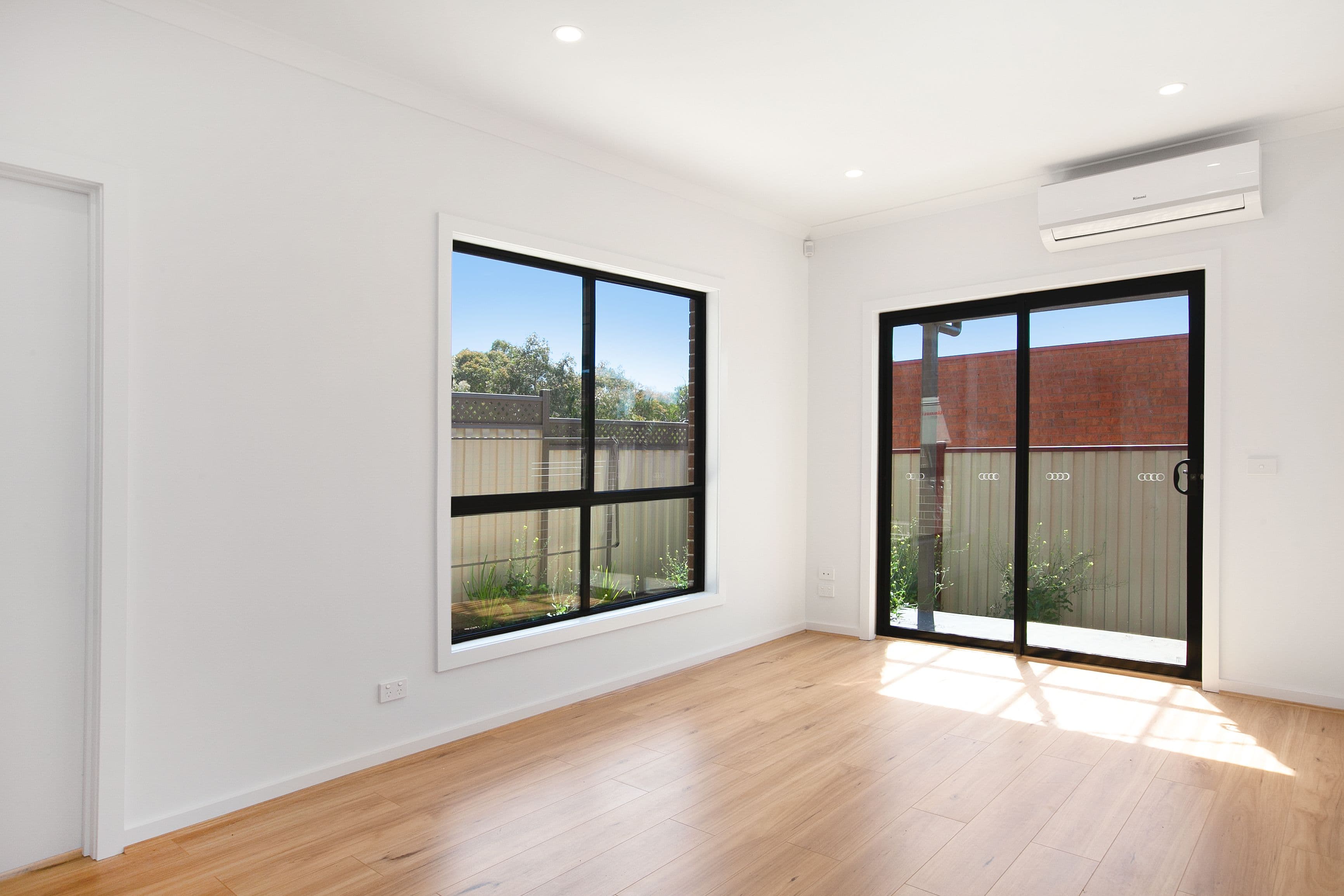 66 Ayr Street, Reservoir VIC 3073, Reservoir - Thumbnail 2