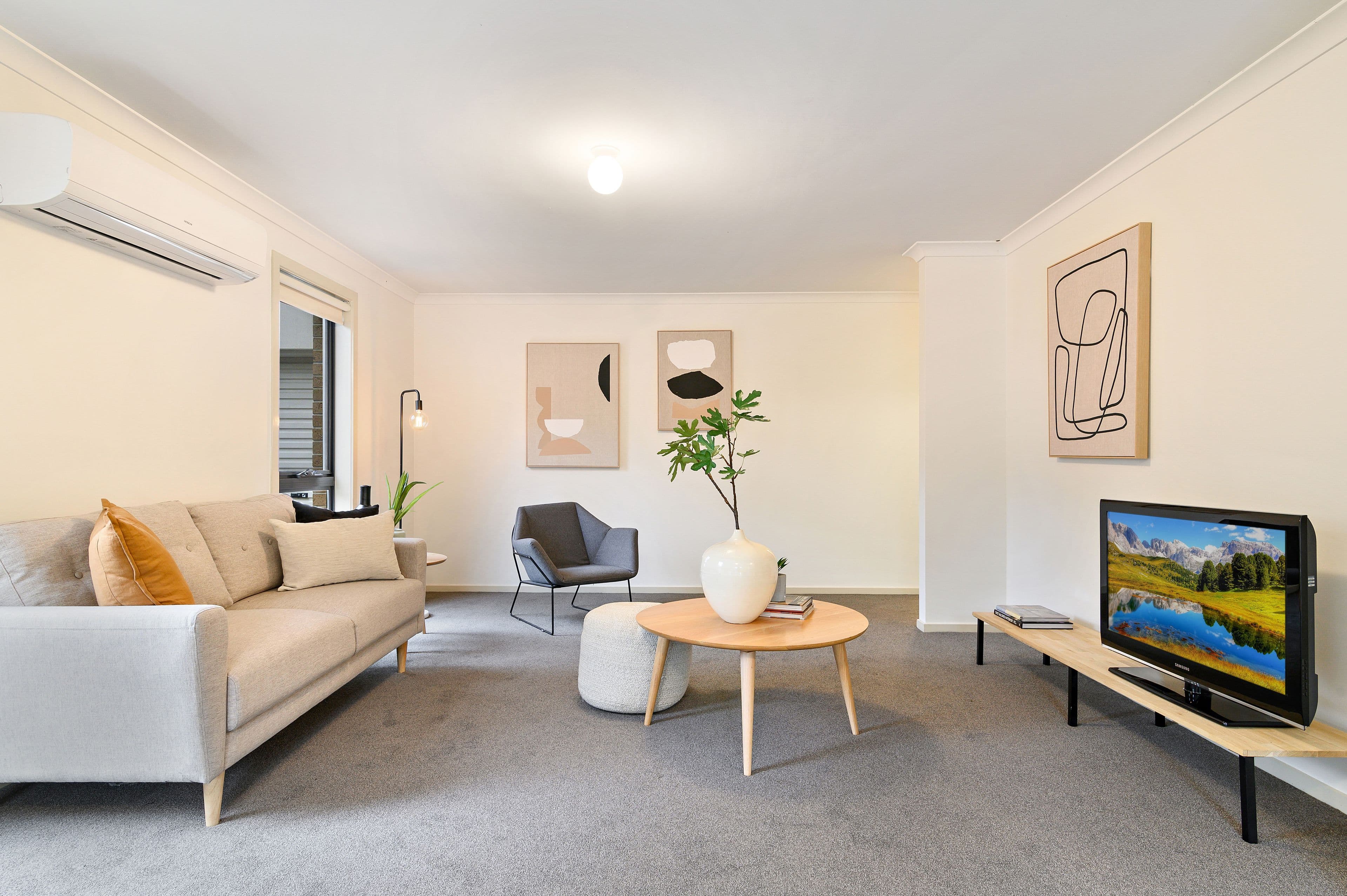 14 Spriggs Drive, Croydon VIC 3136, Croydon - Thumbnail 2