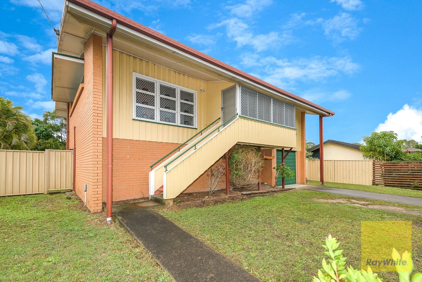 14 Kumbari Avenue, Southport QLD 4215, Southport - Thumbnail 2