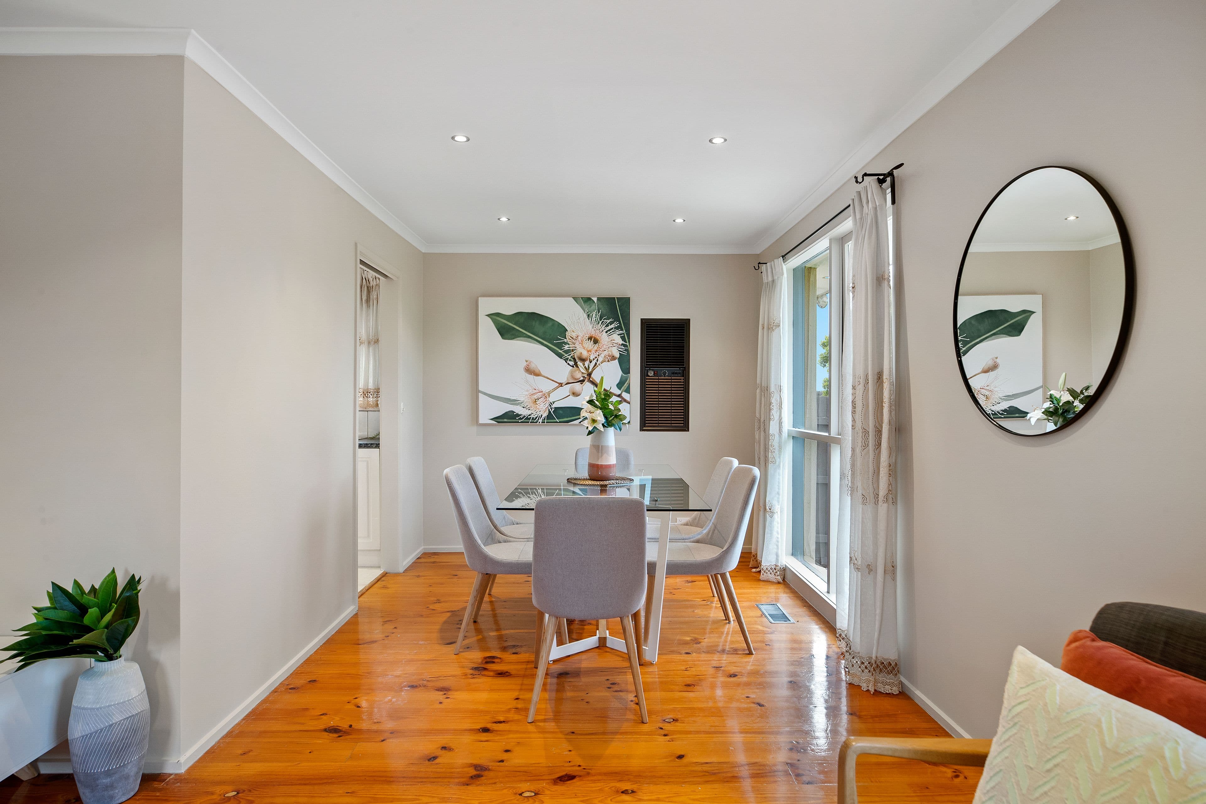 10 Witken Avenue, Wantirna South VIC 3152, Wantirna South - Thumbnail 3