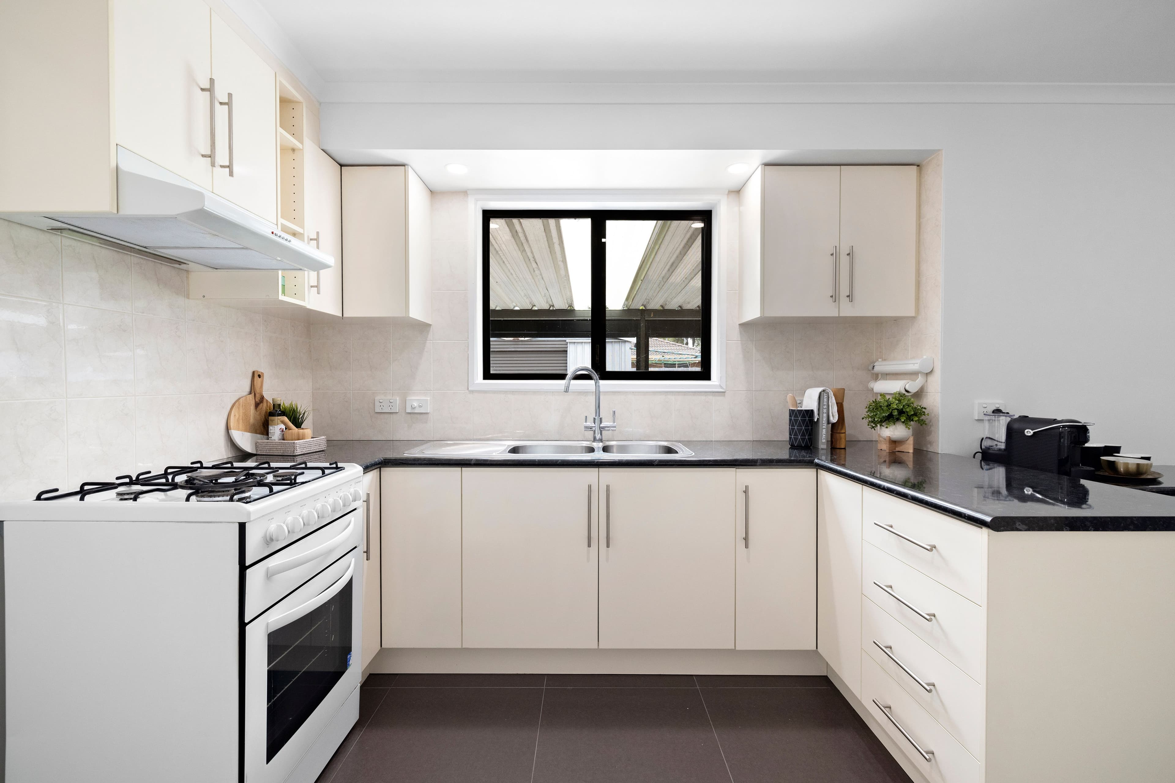37 Swallow Crescent, Parafield Gardens SA 5107, Parafield Gardens - Thumbnail 7