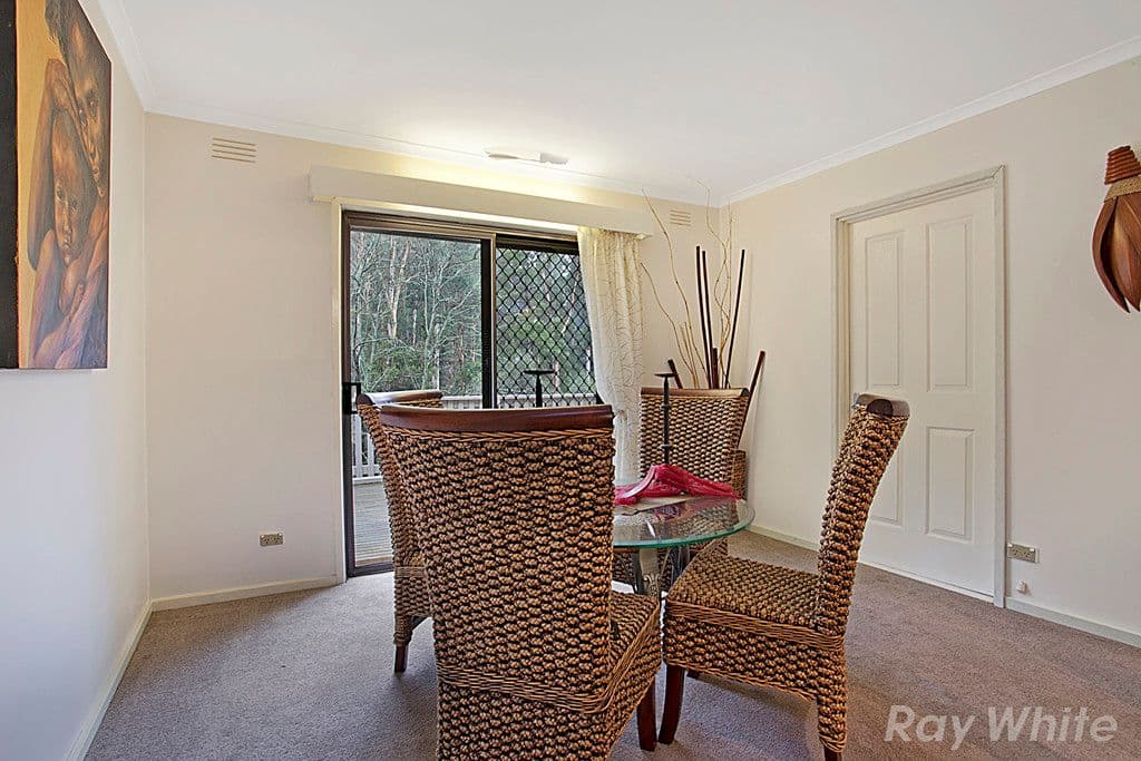 4 Farquharson Avenue, Belgrave VIC 3160, Belgrave - Thumbnail 5