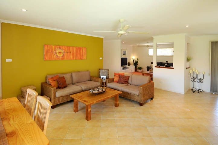 17 Bayview Drive, YAMBA NSW 2464, Yamba - Thumbnail 3