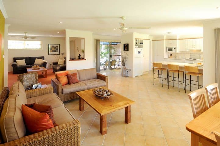17 Bayview Drive, YAMBA NSW 2464, Yamba - Thumbnail 4