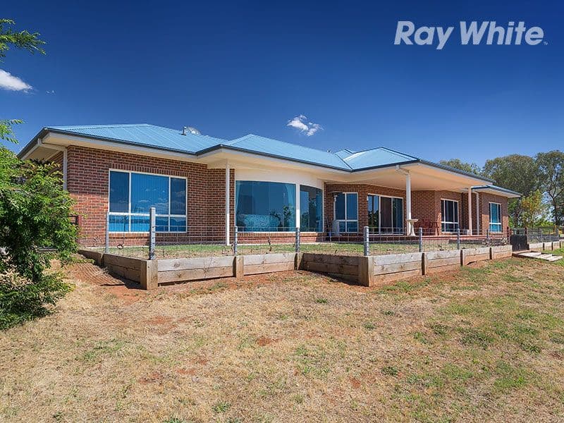 100 Sarah Street, Gerogery - Image 1