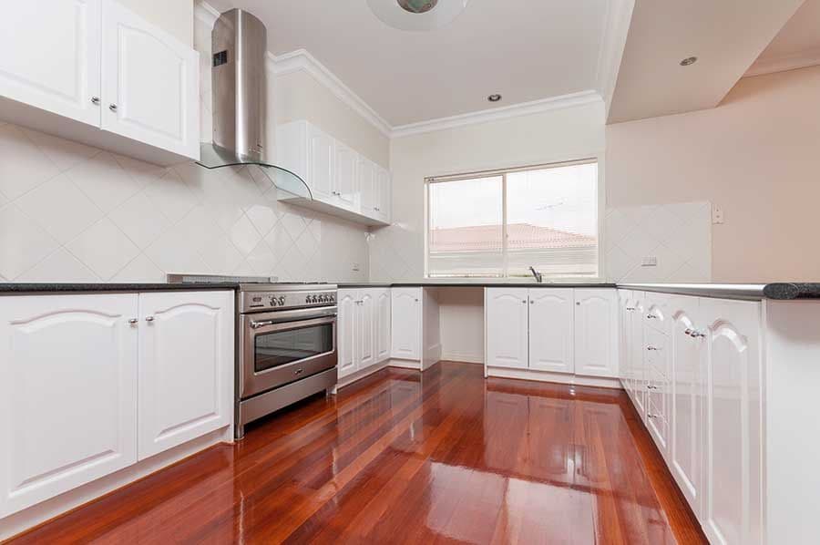 3 Kingfisher Lane, ROXBURGH PARK VIC 3064, Roxburgh Park - Thumbnail 4