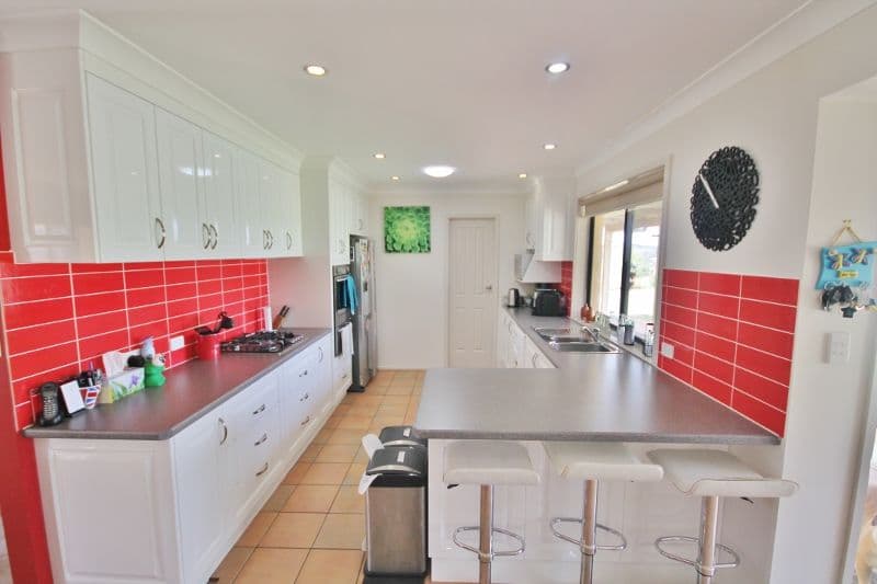 16 Reynolds Lane, YOUNG NSW 2594, Young - Thumbnail 6