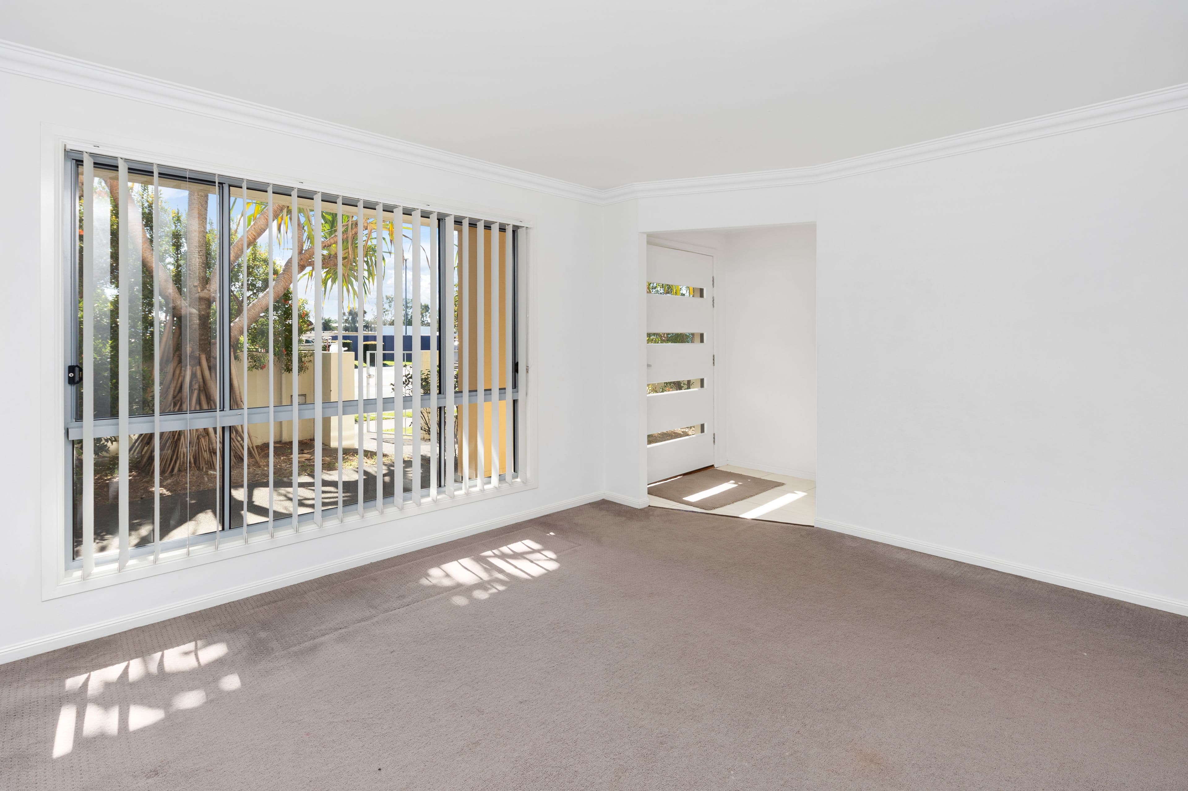51 Sickle Avenue, Hope Island QLD 4212, Hope Island - Thumbnail 6