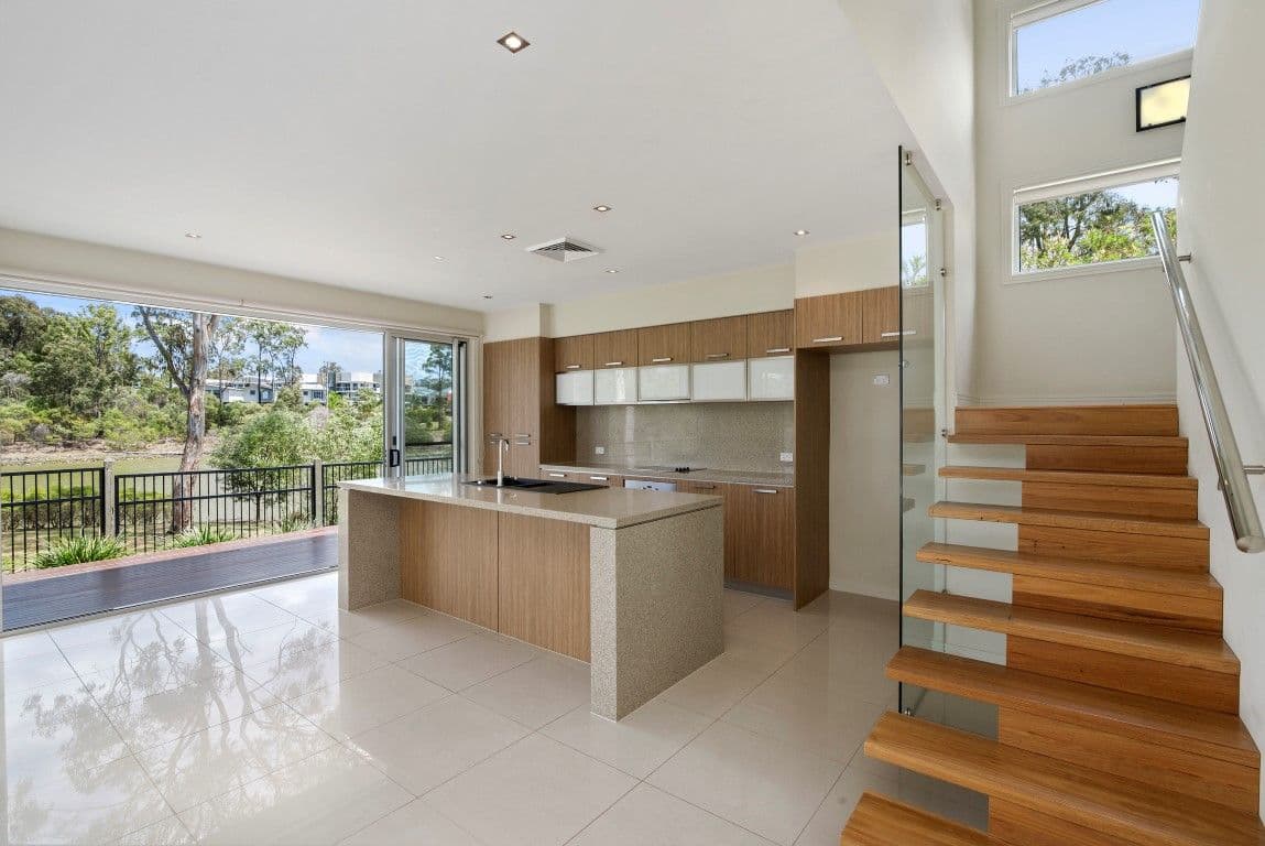 8 Cape Martin Lane, Varsity Lakes QLD 4227, Varsity Lakes - Thumbnail 6