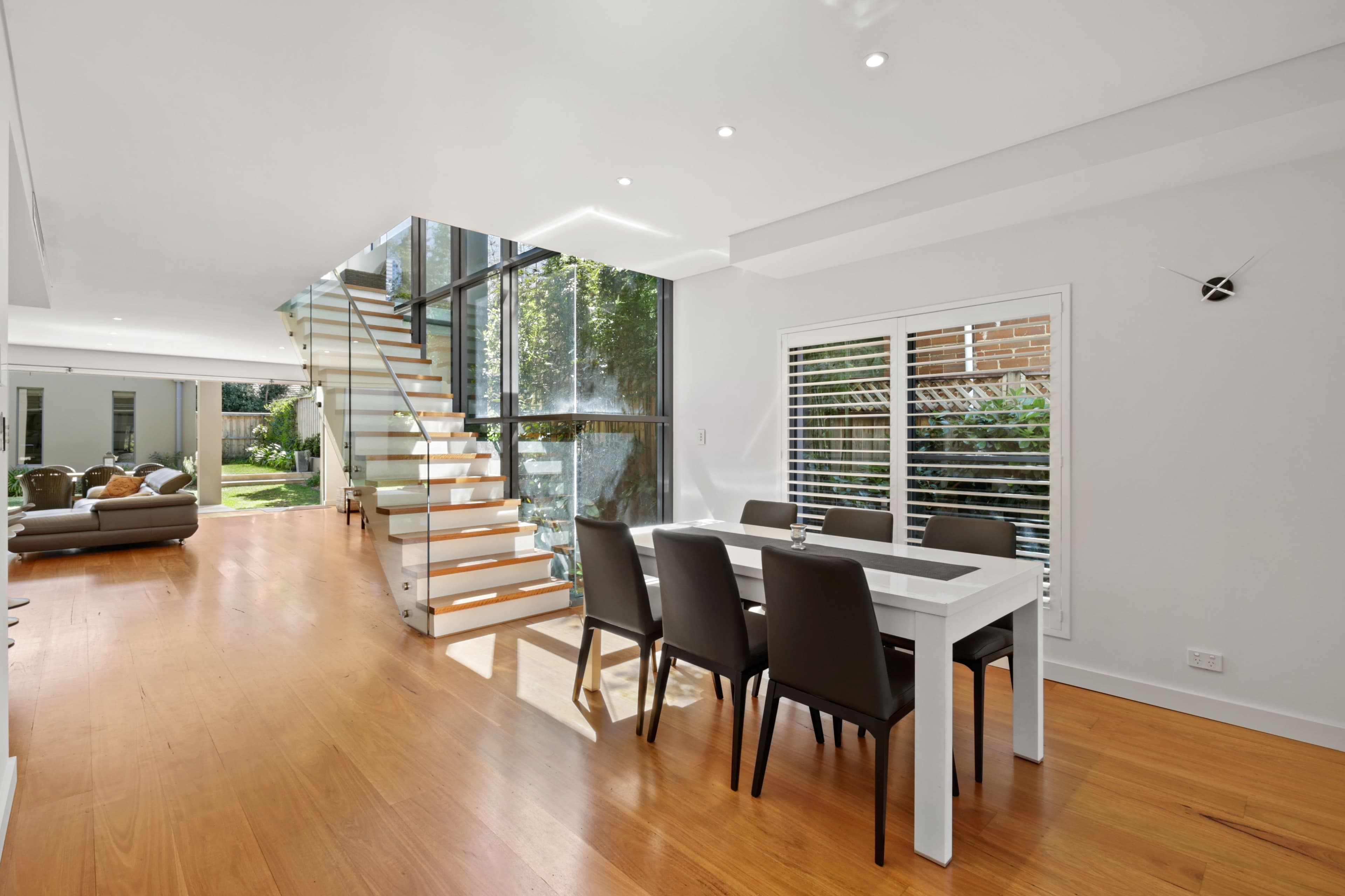 32 Salisbury Road, Willoughby - Thumbnail 6