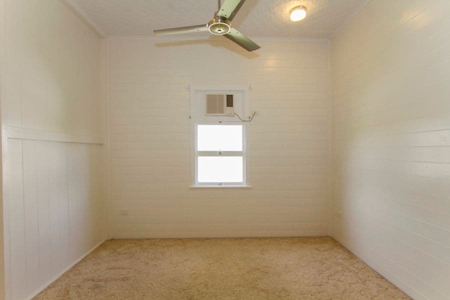 6 Hirst Street, HERMIT PARK QLD 4812, Hermit Park - Thumbnail 5