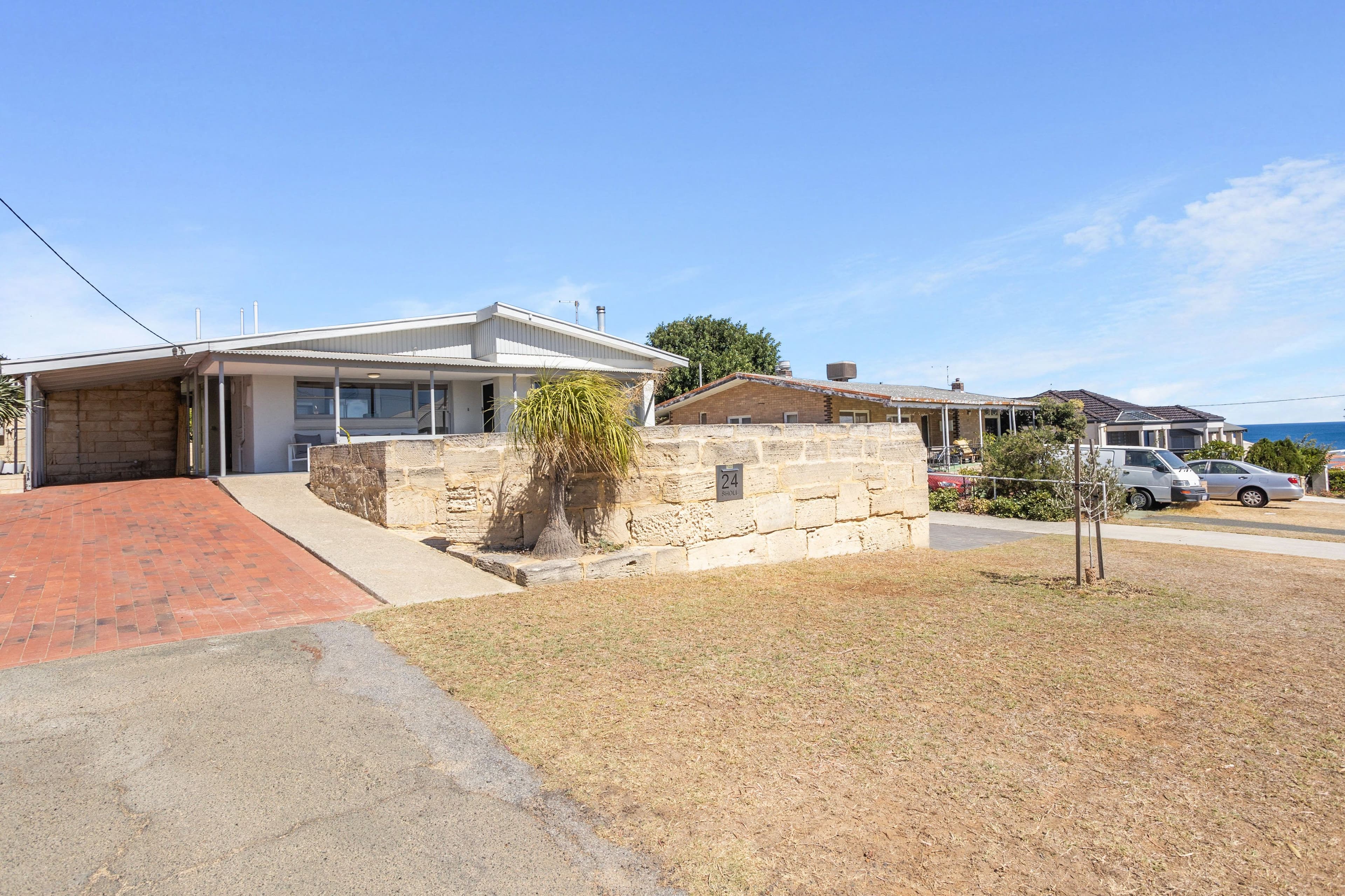 24 Sholl Avenue, North Beach WA 6020, North Beach - Thumbnail 2