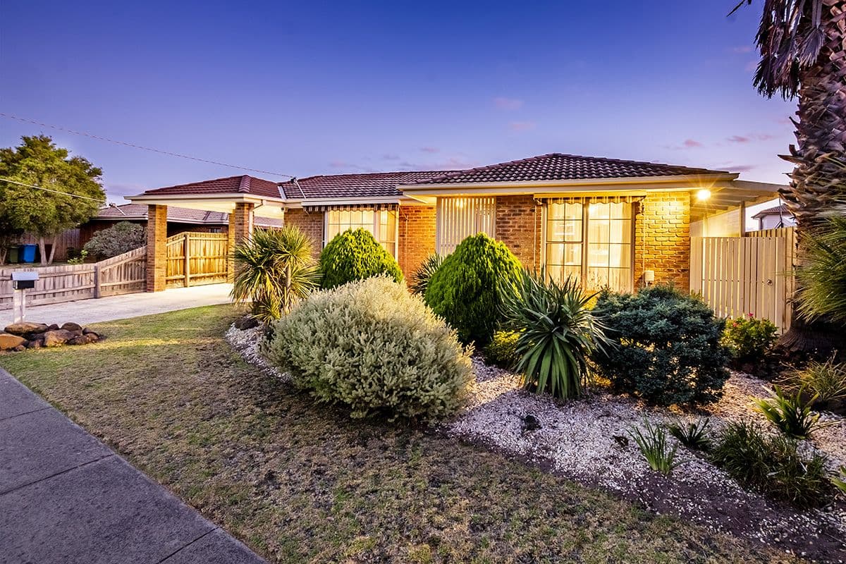 4 Hazlitt Court, Cranbourne VIC 3977, Cranbourne - Image 1