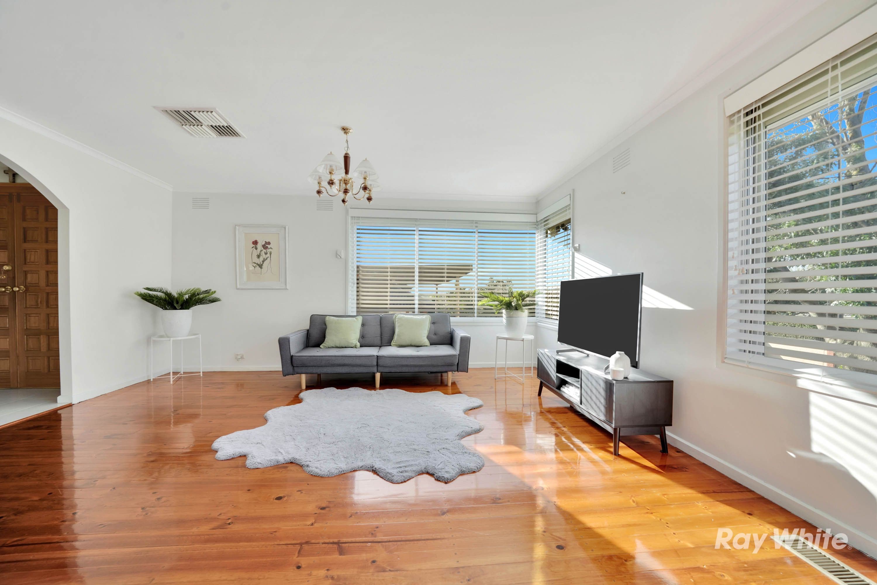 271 Carrick Drive, Gladstone Park VIC 3043, Gladstone Park - Thumbnail 5