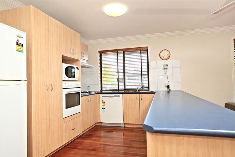 11 Ruthven Close, HILLSIDE VIC 3037, Hillside - Thumbnail 3