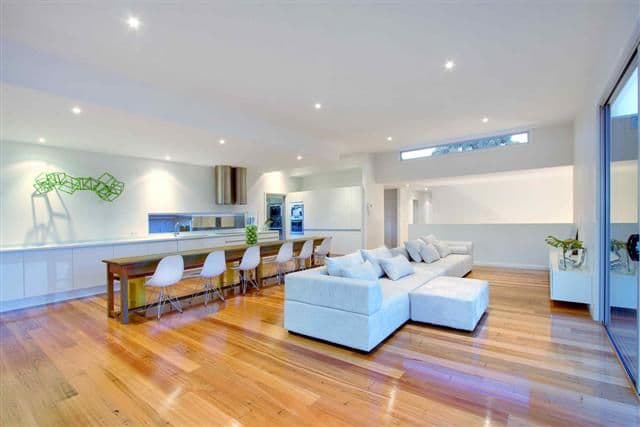 70 Cardigan Street, Somerset, Somerset - Thumbnail 2