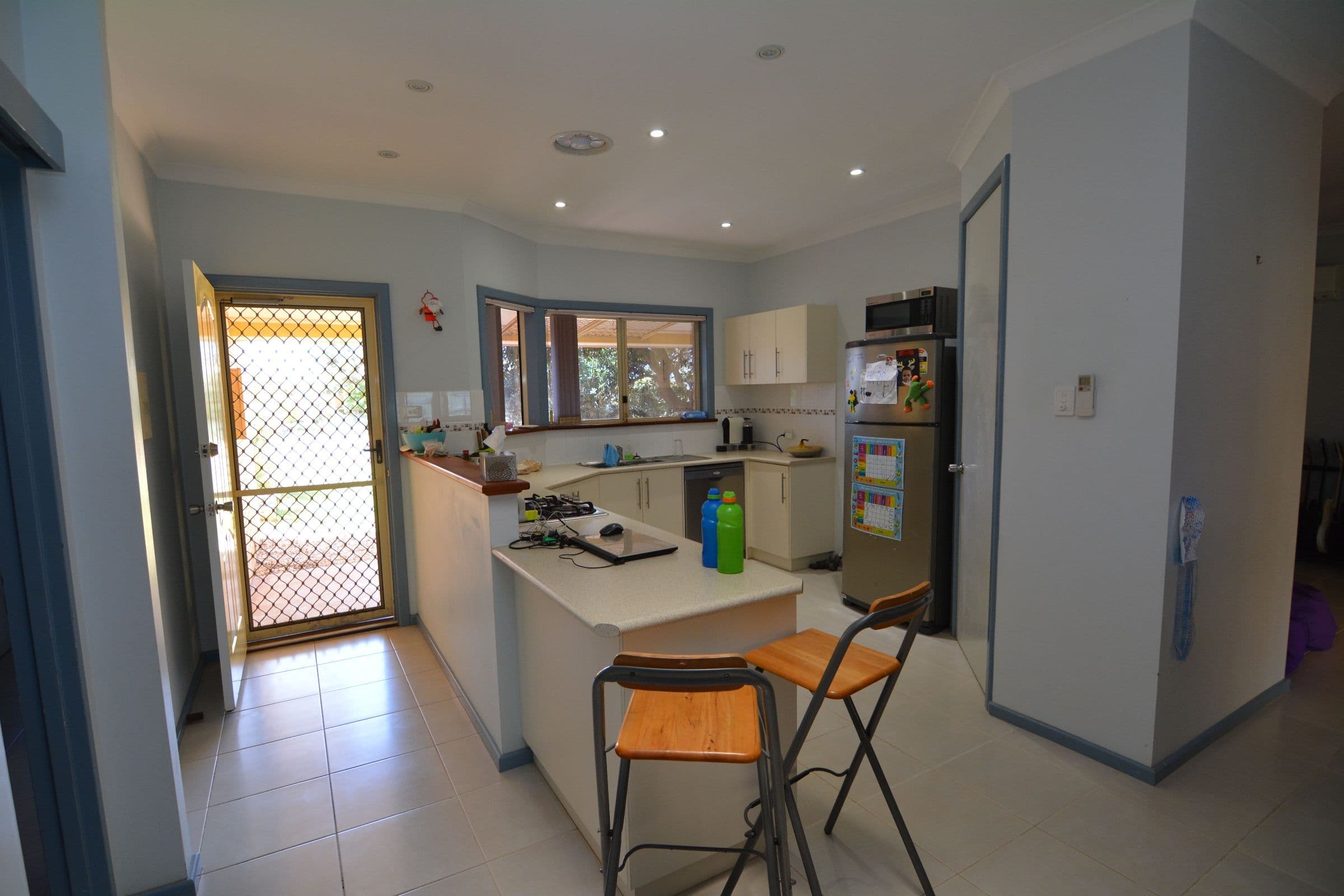 4 Foss Crescent, Carnarvon WA 6701, Brockman - Thumbnail 2
